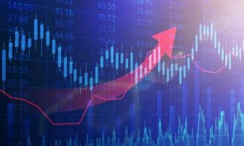 加密钱包（Crypto Wallet）是一种用于存储、管理和交易加密货币的数字工具。它允许用户安全地持有、发送和接收数字资产，如比特币（Bitcoin）、以太坊（Ethereum）等。与传统的钱包不同，加密钱包可以存储在计算机、手机或者硬件设备上，用户可以通过密钥来访问自己的加密货币。

### 定义及功能
1. **存储功能**：加密钱包可以安全地存储用户的私钥和公钥。私钥是加密资产的“密码”，公钥则是使用者的地址。
2. **交易功能**：用户可以通过加密钱包发起交易，将数字货币发送到其他用户的地址，或接收来自其他用户的加密货币。
3. **余额管理**：加密钱包可以显示持有的各类加密货币及其余额，用户可以实时了解自己的资产情况。

### 种类
- **热钱包**：在线钱包，提供便捷的访问，但安全性相对较低。
- **冷钱包**：离线存储，用于长期保存加密货币，安全性高，但使用不够方便。

### 用途
加密钱包广泛应用于数字交易、投资以及各类区块链服务中，是加密货币生态系统中不可或缺的部分。

如果需要更详细的内容或具体的问题解答，请明确告知！